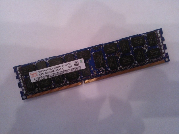    DELL 8GB RDIMM 370-19616/BOX